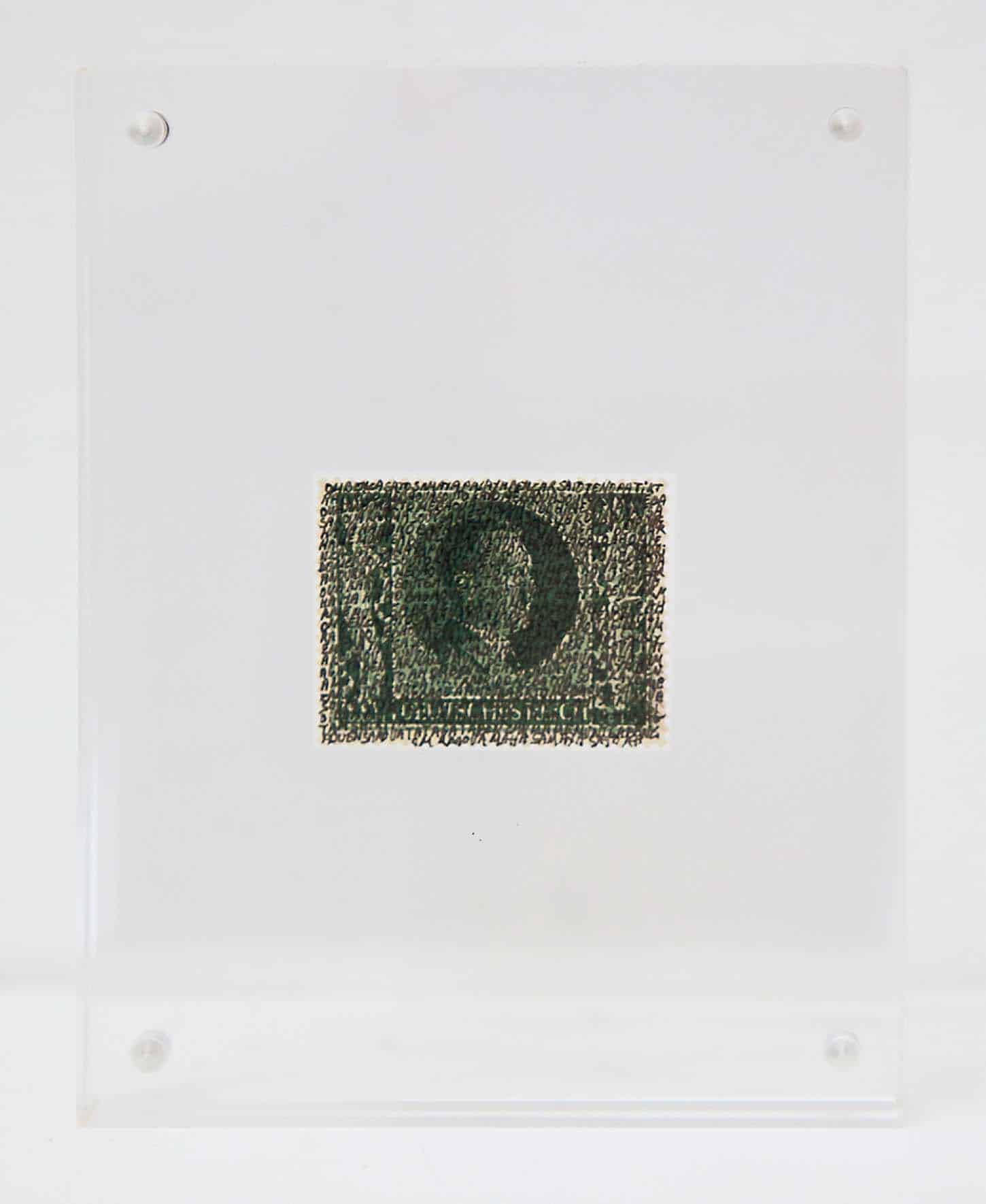 Léa le Bricomte
Mantras
série de timbres allemands WW2 recouvert du mantra tibétain aux 100 syllabes de Vajrasattva pour la purification. Cadres en plexi