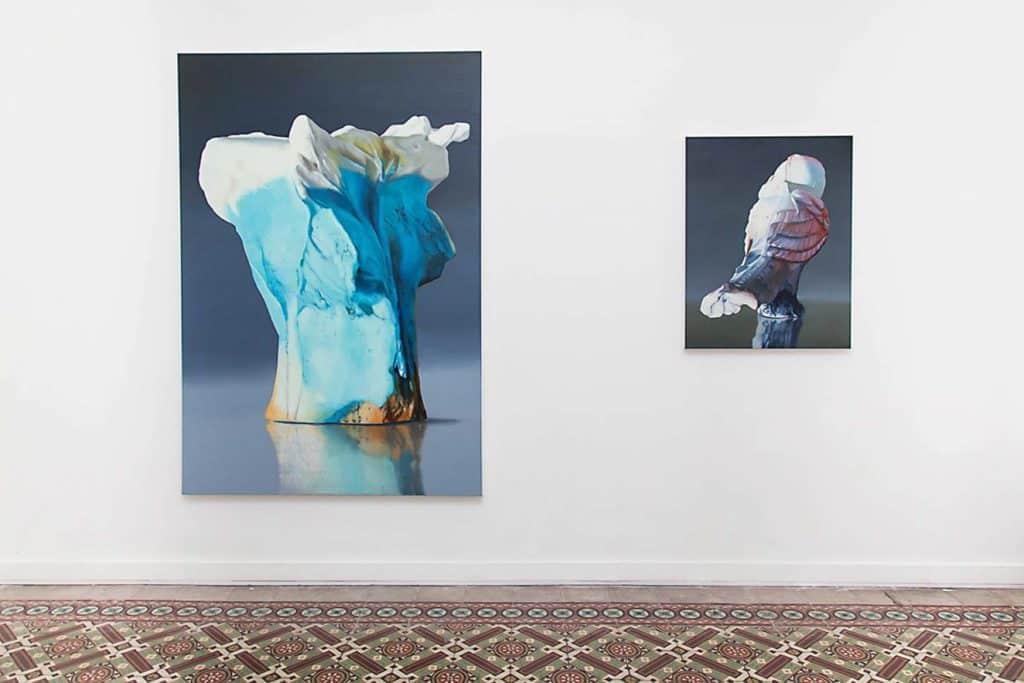 Maude Maris, de gauche à droite :Big Io, 2016, 190 x 130 cm, huile sur toile Whistle, 2016, 90 x 70 cm, huile sur toile 